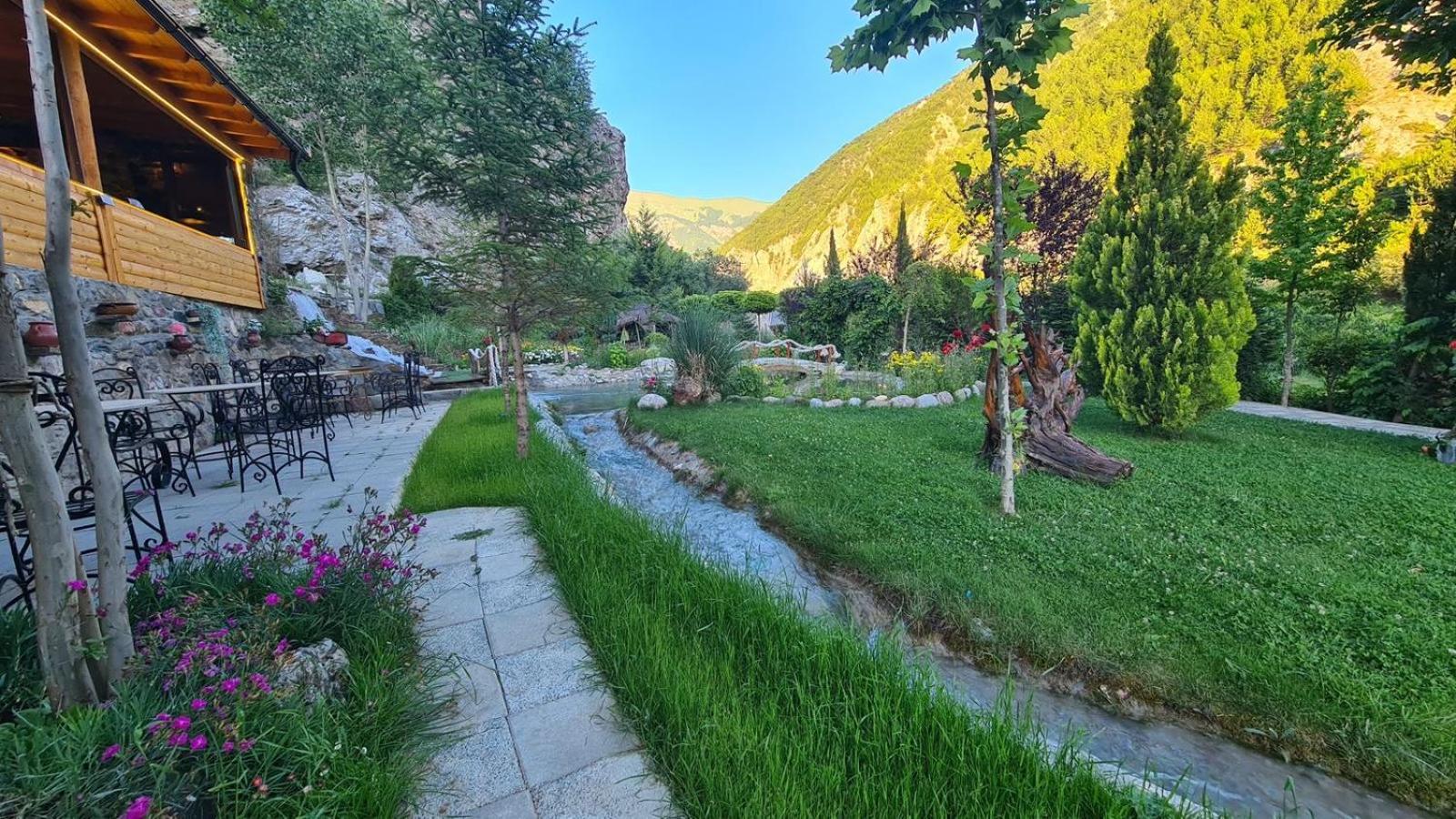 Dibra Park Agrotourism Hotel Peshkopi Bagian luar foto